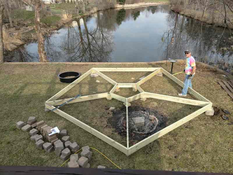 Firepit-deck-before