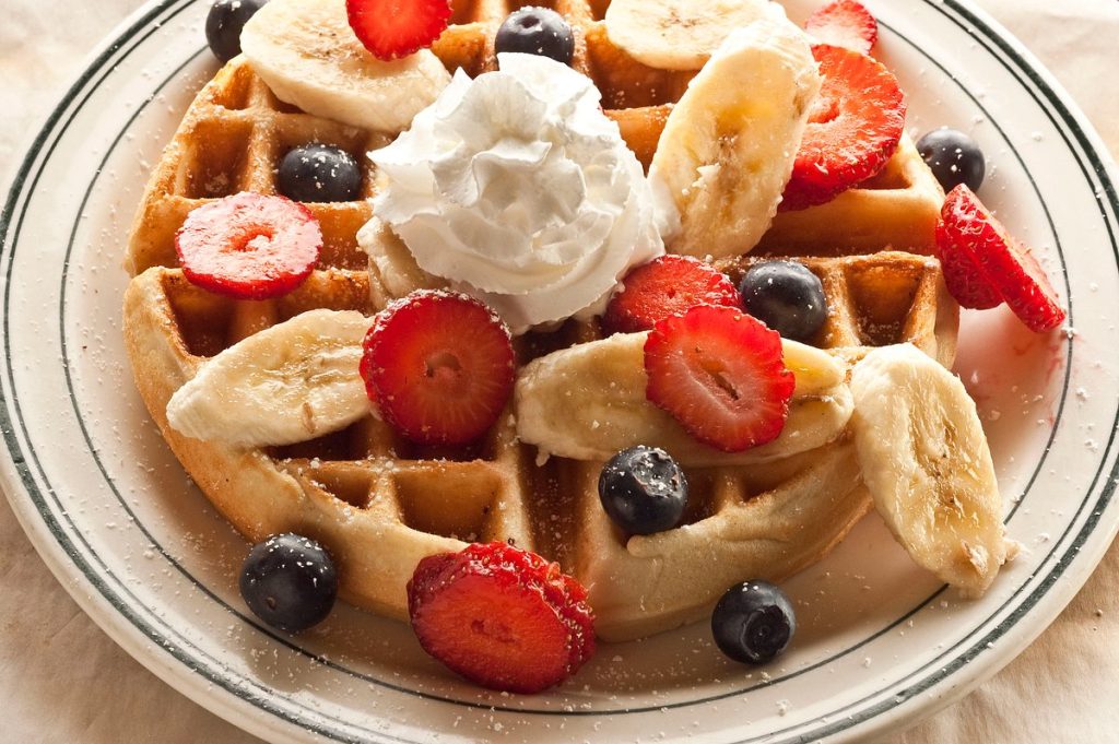 waffle-fresh-fruit